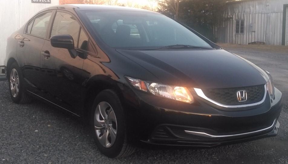 2015 Honda Civic LX - 041576