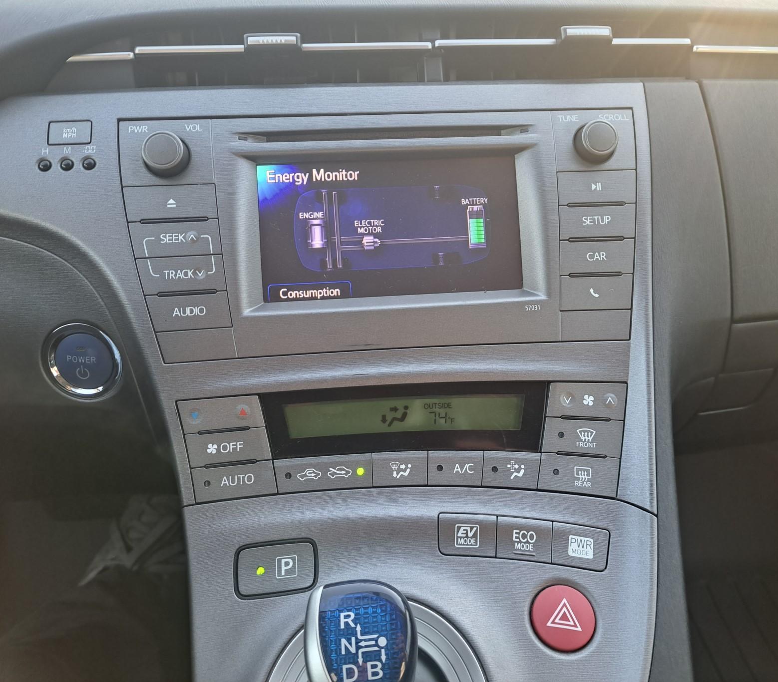 2013 Toyota Prius Two - 656864