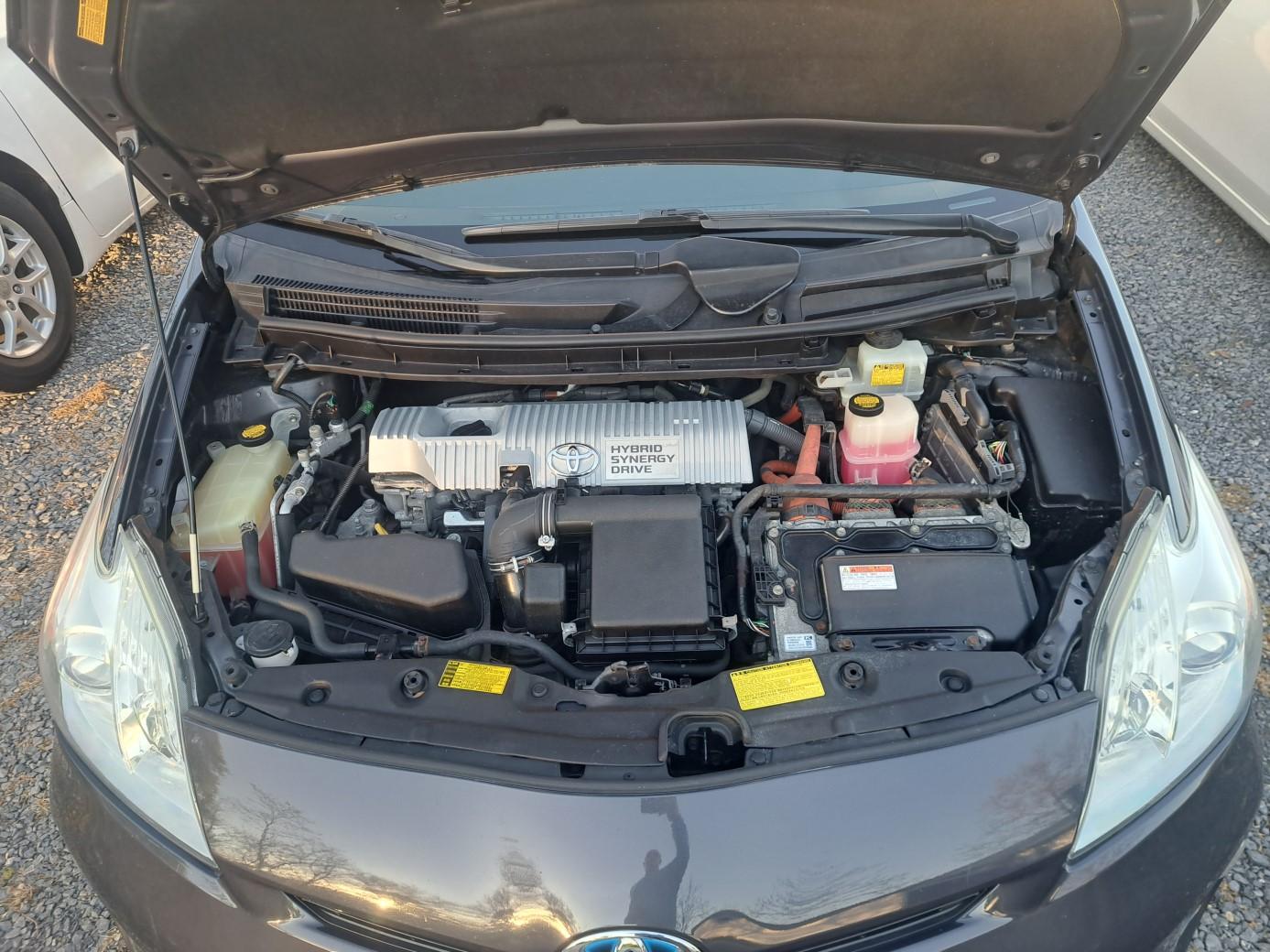 2013 Toyota Prius Two - 656864