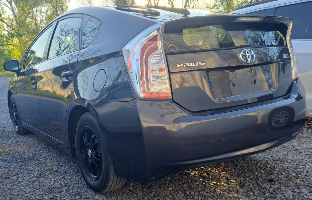 2013 Toyota Prius Two - 656864