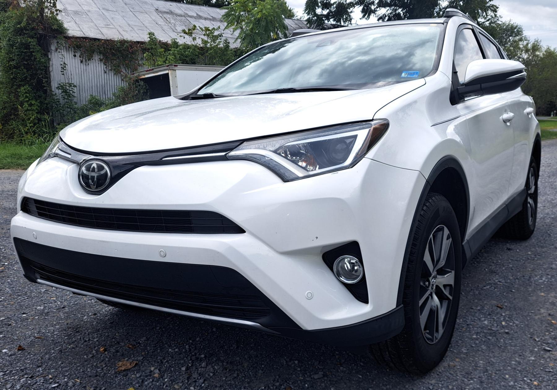 2017 Toyota Rav4 XLE